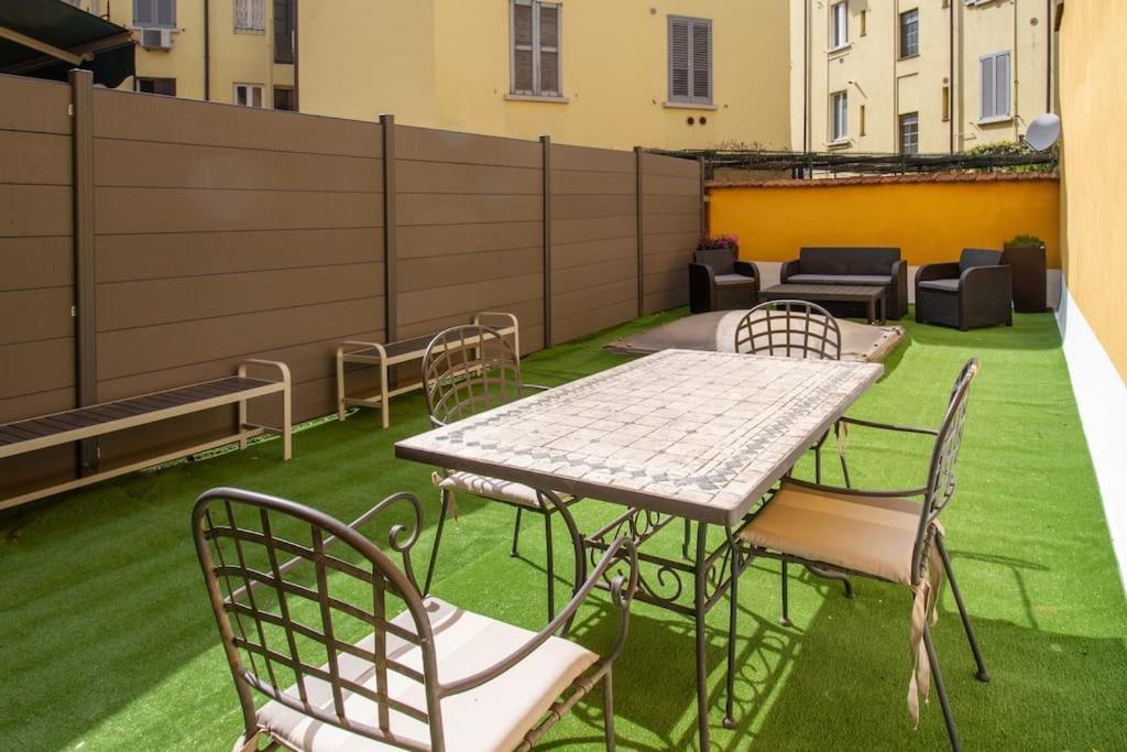 Palm Apartment Milano Dış mekan fotoğraf
